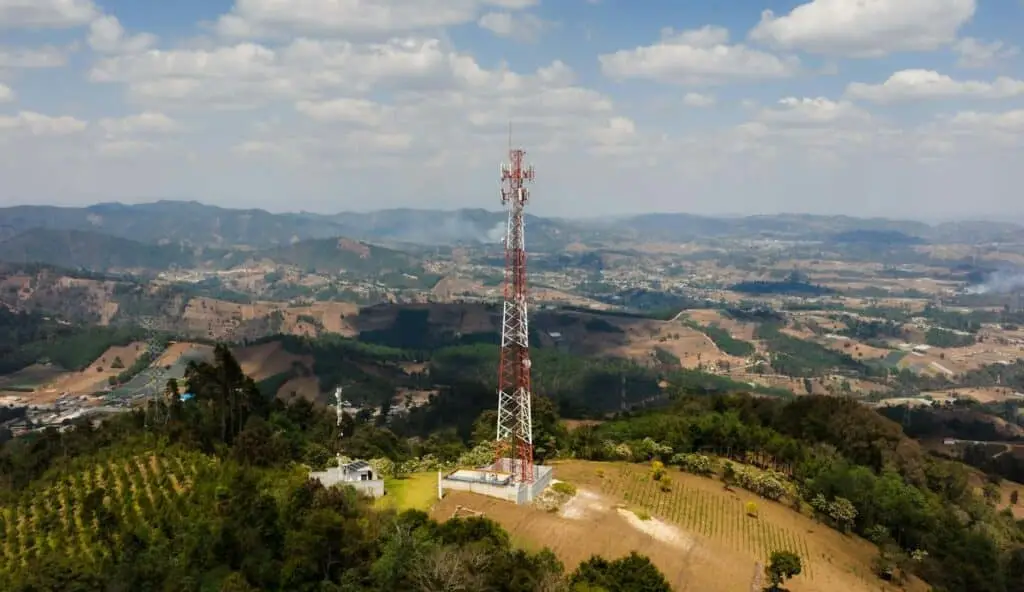 Internet and mobile coverage tools for checking NBN availability and connectivity, as well as mobile network coverage before buying property.
